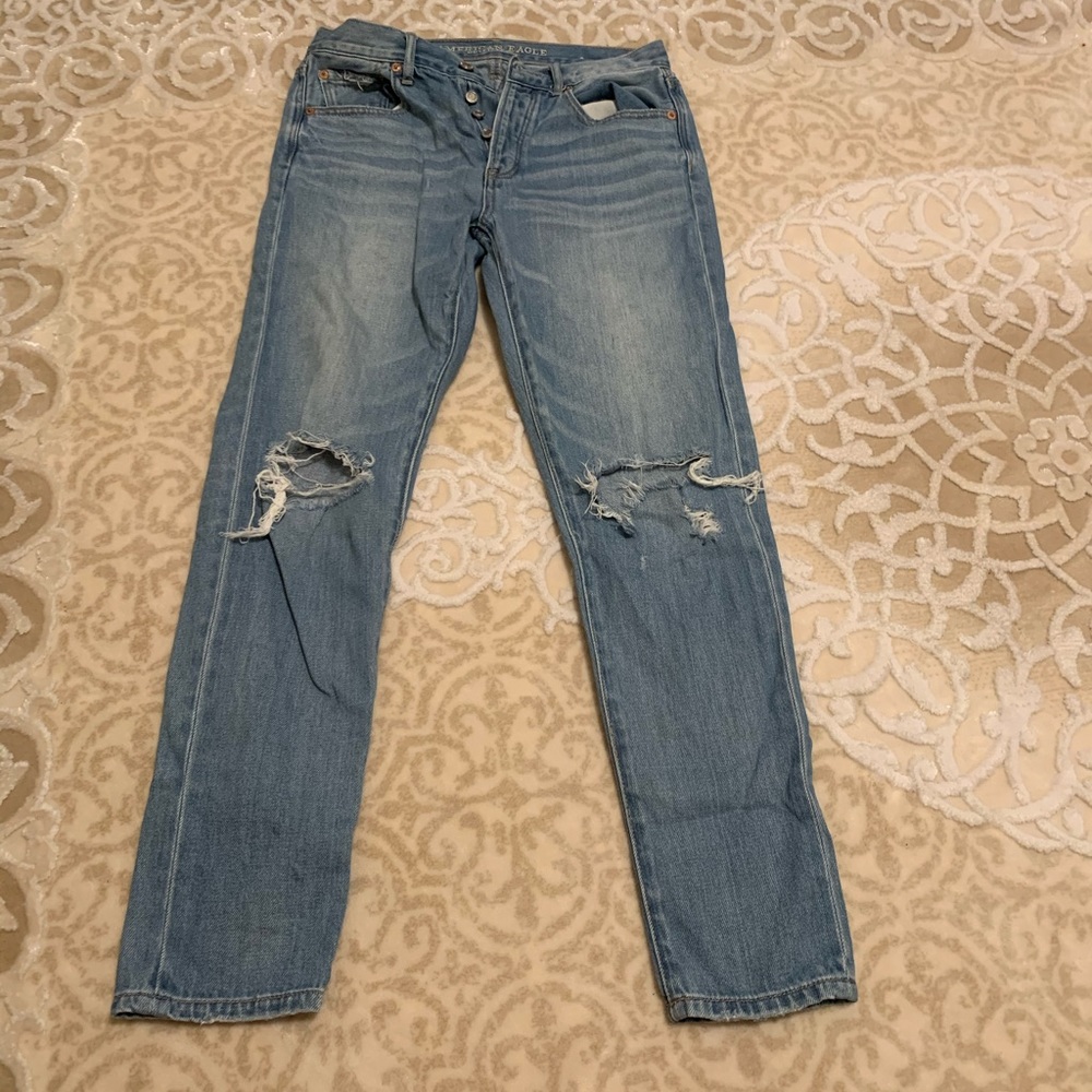 American Eagle Girlfriend Jeans